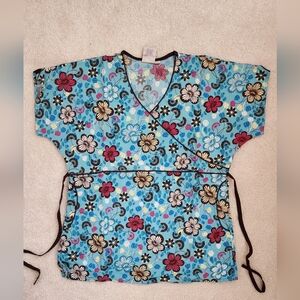 S.C.R.U.B.S , scrub top. Small